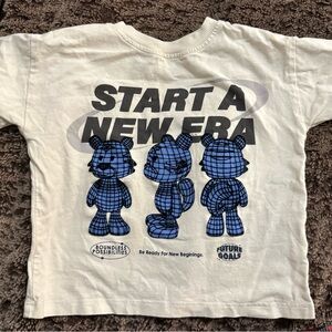 Zara Cream and Blue Graphic Tee Short Sleeve